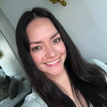 Babysitter in Paris: Xiomara