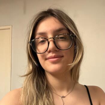 Babysitter in Sheffield: Anna