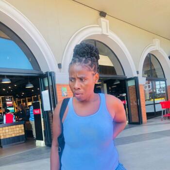 Babysitting job in Ballito: babysitting job Zuzeka