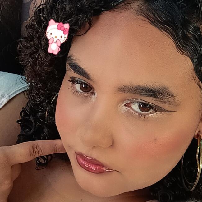 Babá em Marília: Tatah