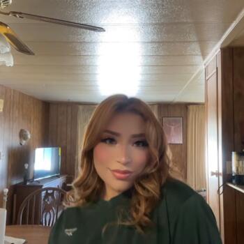 Babysitter in Modesto: Katie