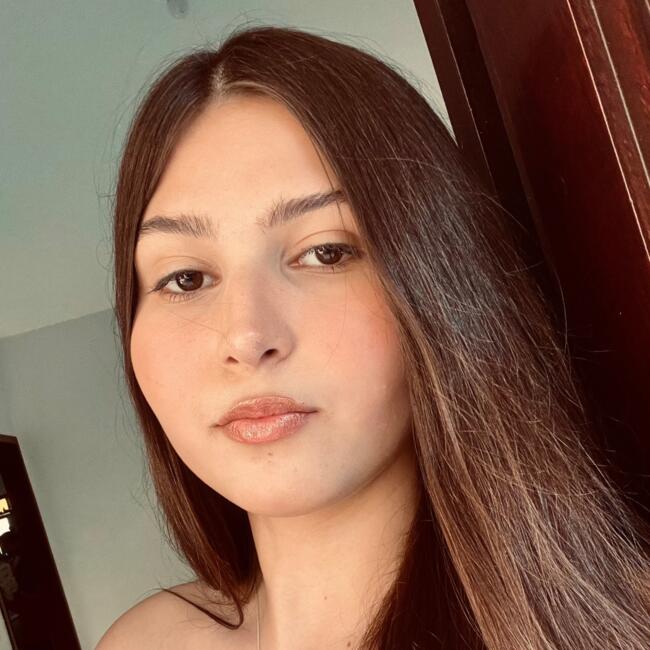 Babysitter in Araruama: Ana Laura