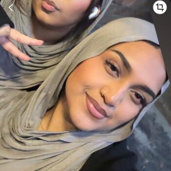 Babysitter in London: Hafsha