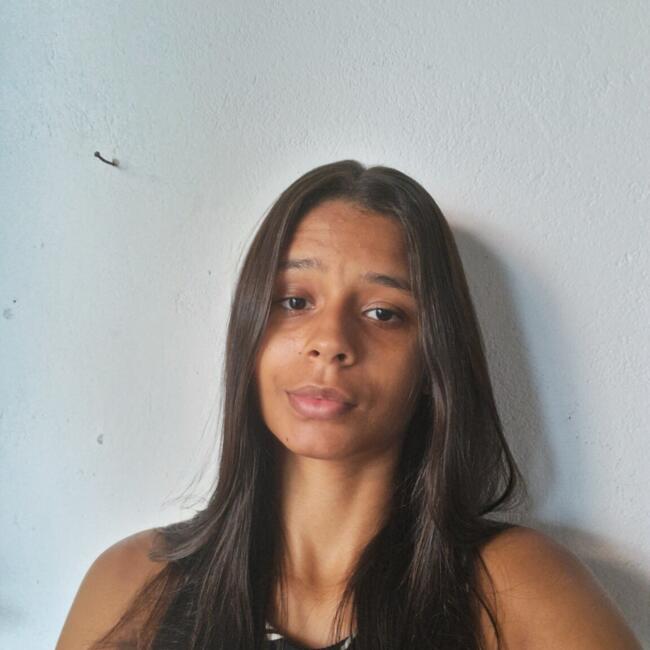 Babysitter in Abreu e Lima: Letícia