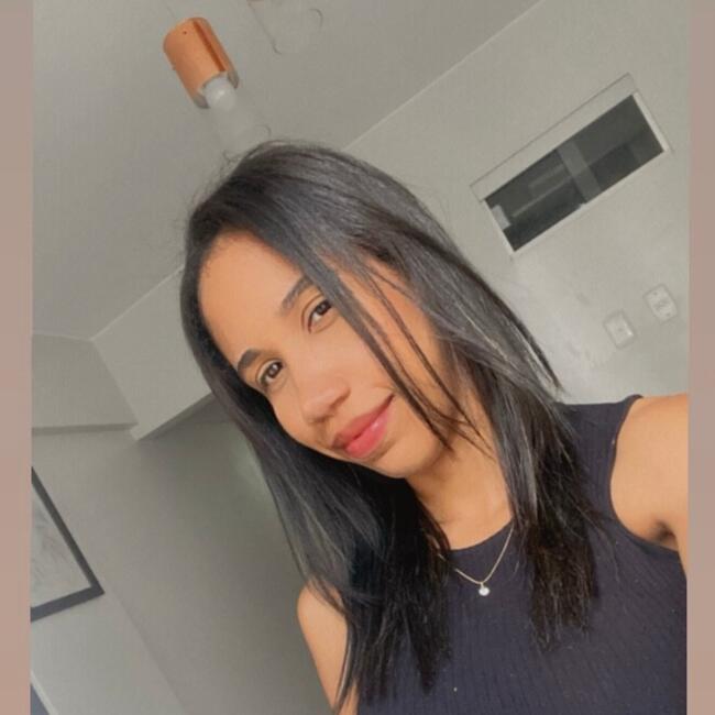 Babysitter in Brasília: Gabriela