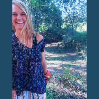 Babysitter in Sunshine Coast: Mousie