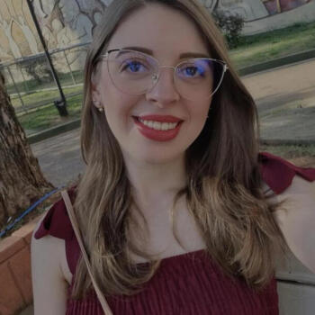 Babysitter in Santo André: Juliana