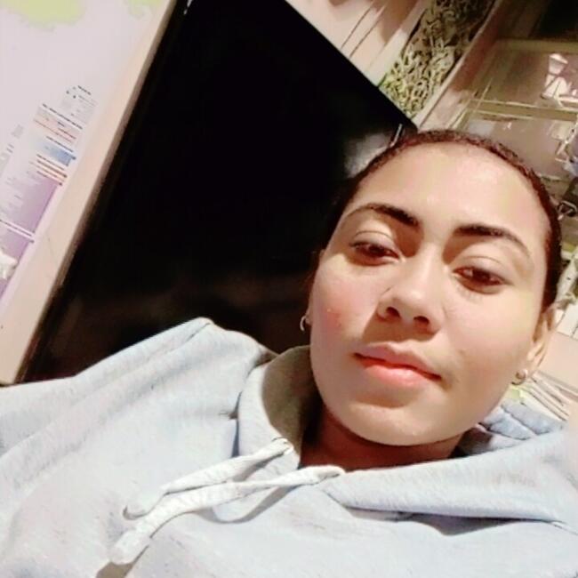 Childminder in Paris: Celene isabel