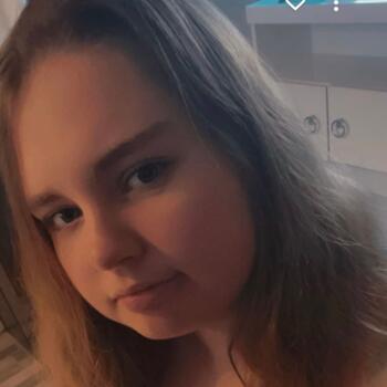 Babysitter in Limoges: Anais