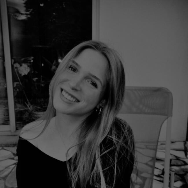 Babysitter in La Varenne: Lili