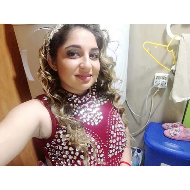 Niñera en Oviedo: María