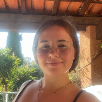 Babysitter Le Lavandou: Déborah