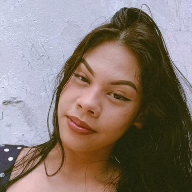 Babysitter in Belém: Franciele