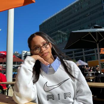Babysitter in Brackenfell: Leah