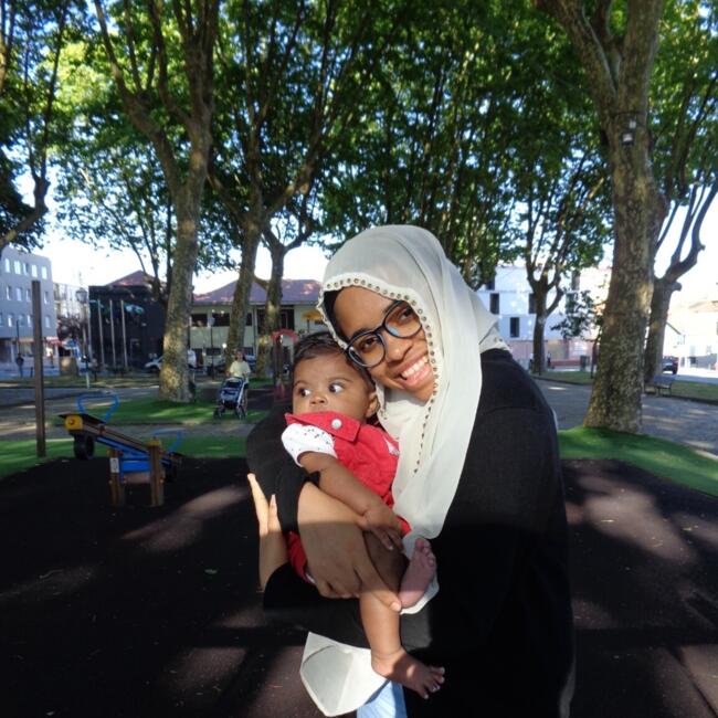 Babysitter in Matosinhos Municipality: Denise