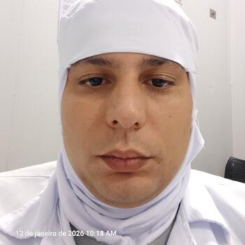 Emprego de babá em Cascavel: emprego de babá Bruno