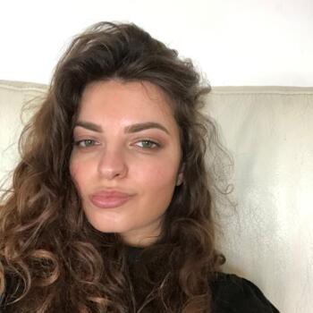 Babysitter in Neuilly-sur-Seine: Valentine