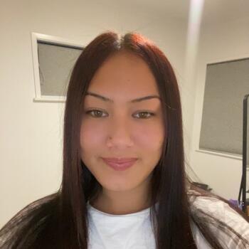 Babysitter in Tauranga: Cheliyah