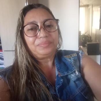 Babysitter Itaquaquecetuba: Iranilda