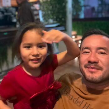 Trabajo de canguro en San Antonio: ANA MARIA