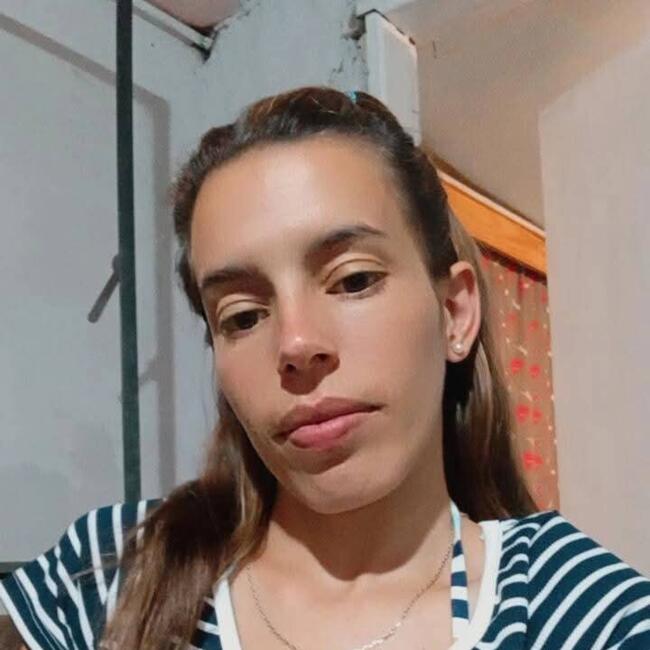 Babysitter in Montevideo: Jimena
