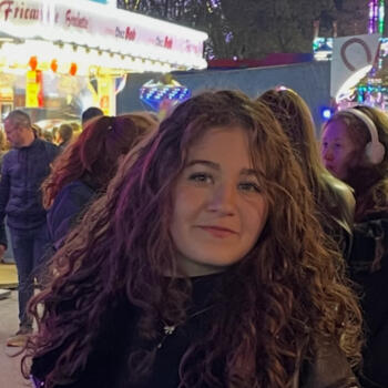 Babysitter Lüttich: Elina