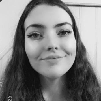 Baby-sitter in Marles-les-Mines: Fanny