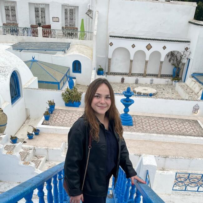 Babysitter in Noisy-le-Roi: Melanie