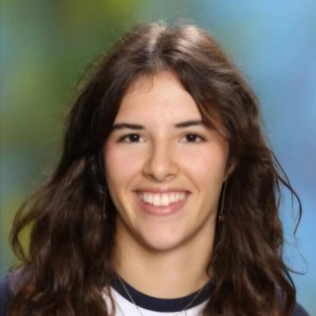 Babysitter in Cugnaux: Norah