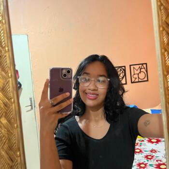 Babá em Recife: Beatriz