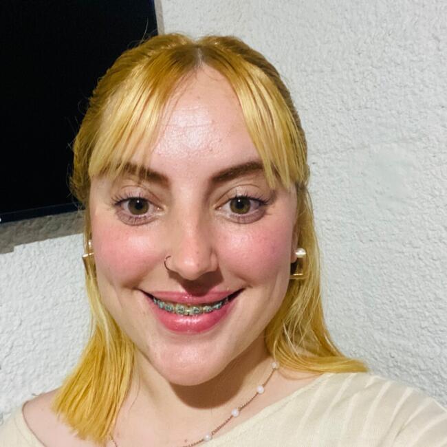 Babysitter in Colonia del Sacramento: Aldana