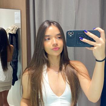 Babysitter in Brasília: Sofia