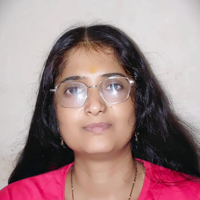 Babysitter in Pimpri-Chinchwad: Priti