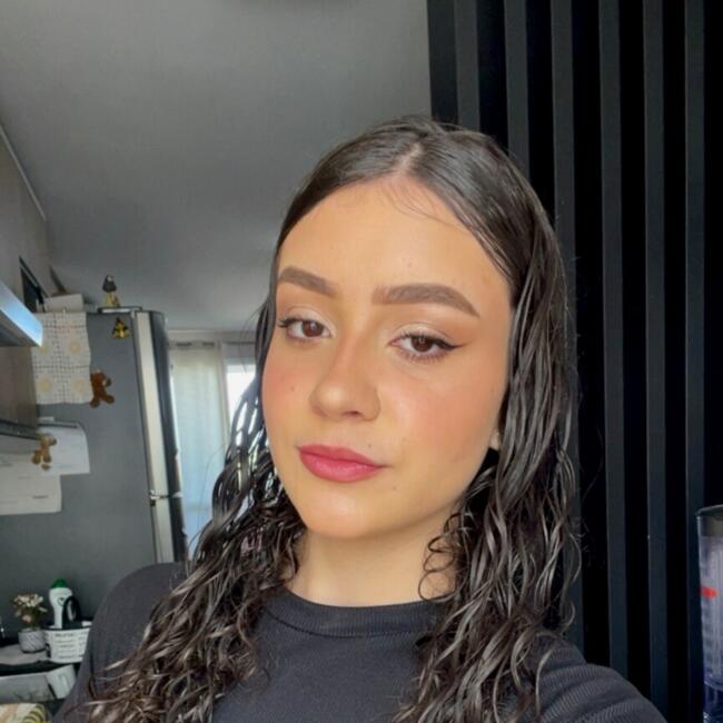 Babysitter in Caxias do Sul: Eduarda