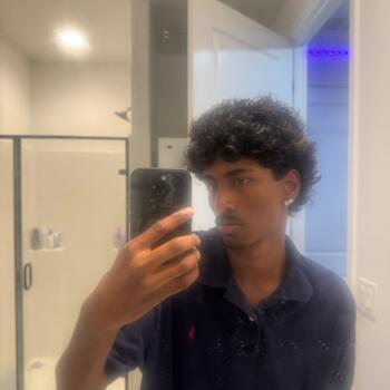 Babysitter in Menifee: Shiva