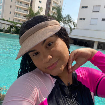 Babá em Palmas: Hellen