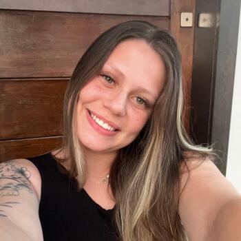 Babysitter Içara: Vitória