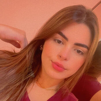 Babysitter in Bragança Paulista: Anna beatriz