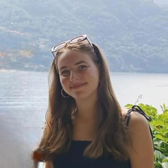 Babysitter in La Roche-sur-Yon: Myriam
