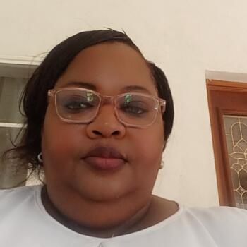 Babysitter in Jamaica: Keisha-ann