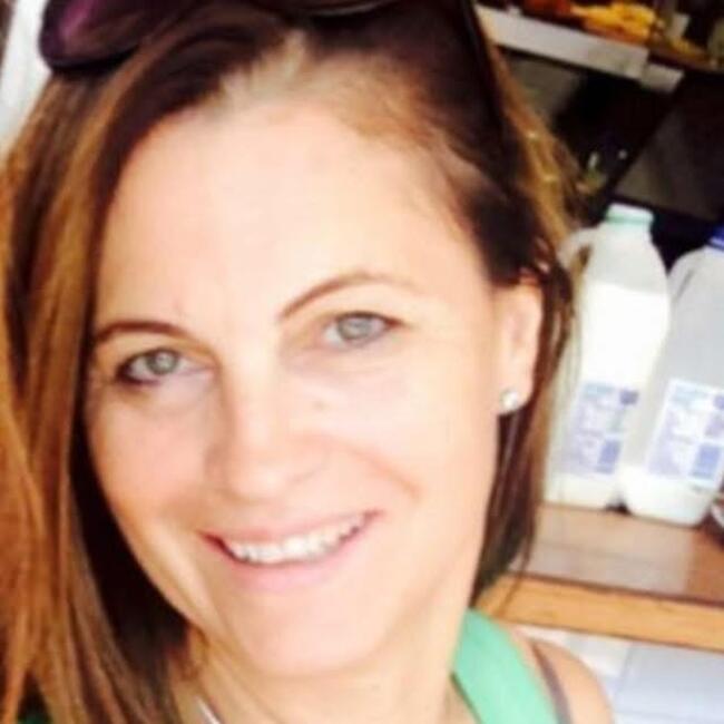 Babysitter in Sydney: Tina