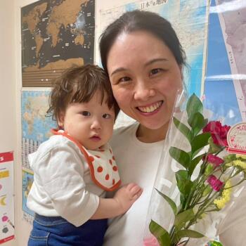 Babysitting job in Tokyo: Ayaka