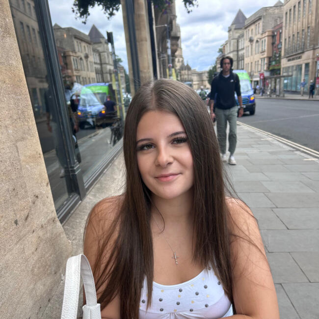 Babysitter in Didcot: Sabina