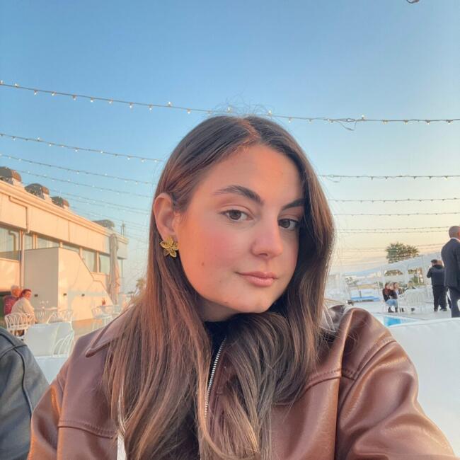 Babysitter in Naples: Alessia