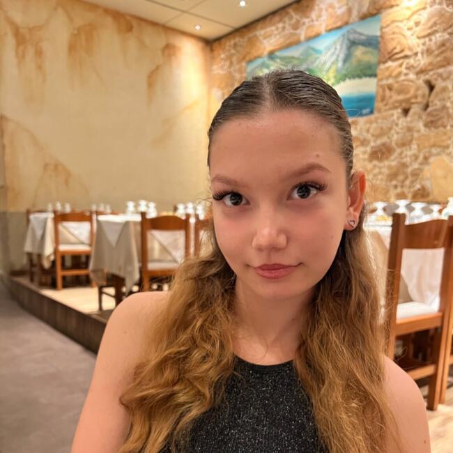 Babysitter in Kallithéa (Αττική): Mariya