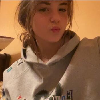 Babysitter in Biarritz: Marie