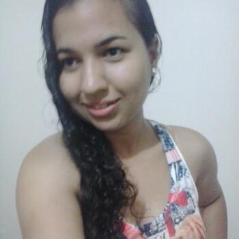 Babysitting job in São Gabriel: babysitting job Daniela