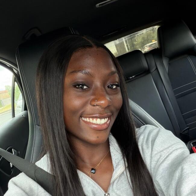 Babysitter in Saint-Germain-en-Laye: Fatou