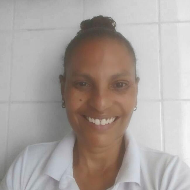 Babysitter in Cotia: Adriana