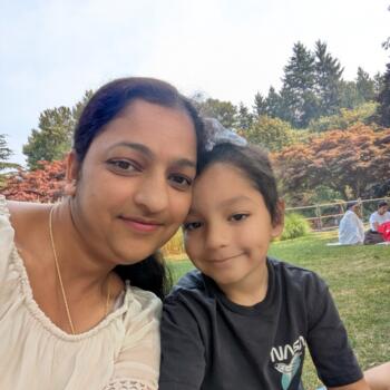 Baby-sitter Surrey: Harpreet